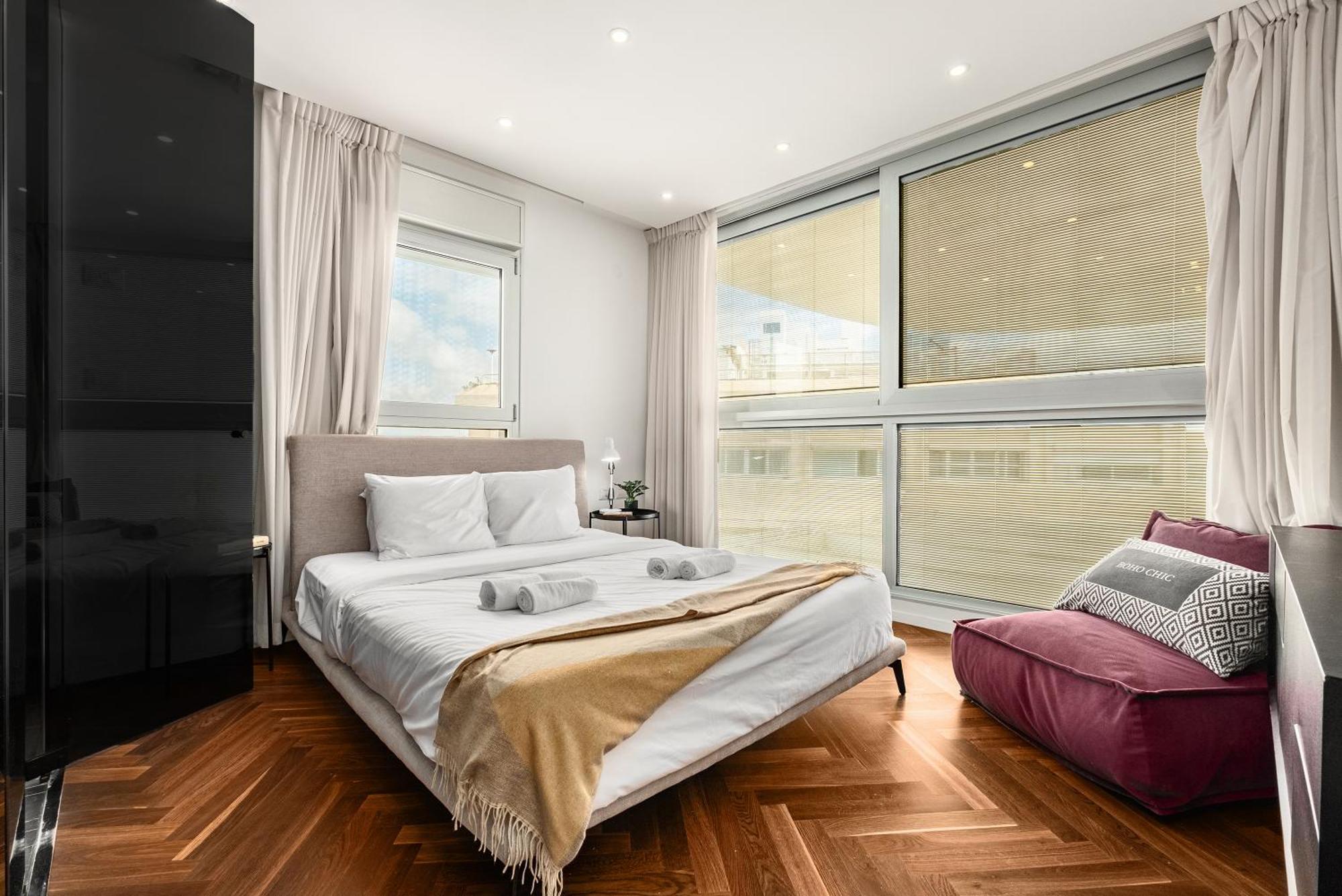 Penthouse 3Br + Roof Top + Parking - On The Beach Χάιφα Εξωτερικό φωτογραφία