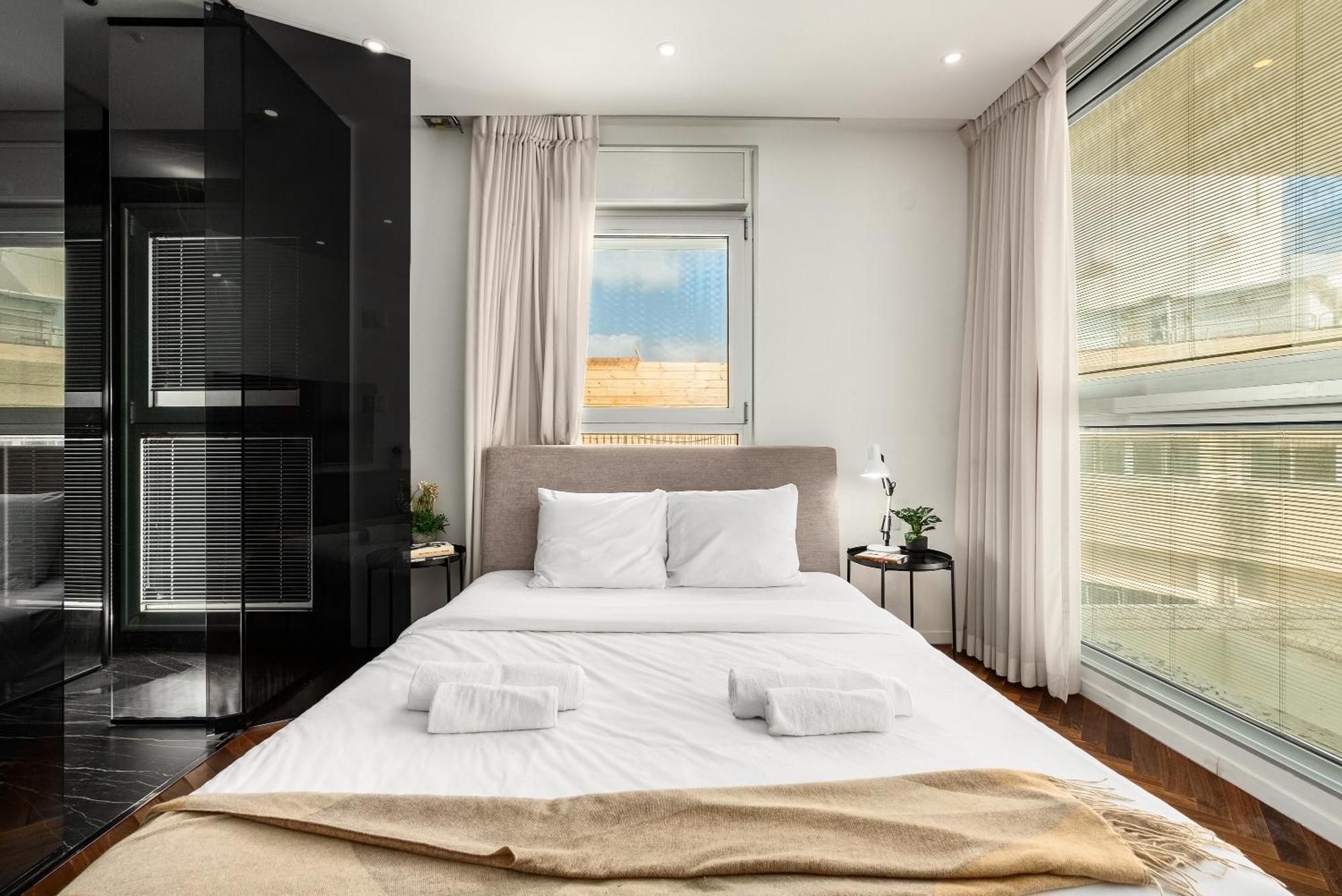 Penthouse 3Br + Roof Top + Parking - On The Beach Χάιφα Εξωτερικό φωτογραφία