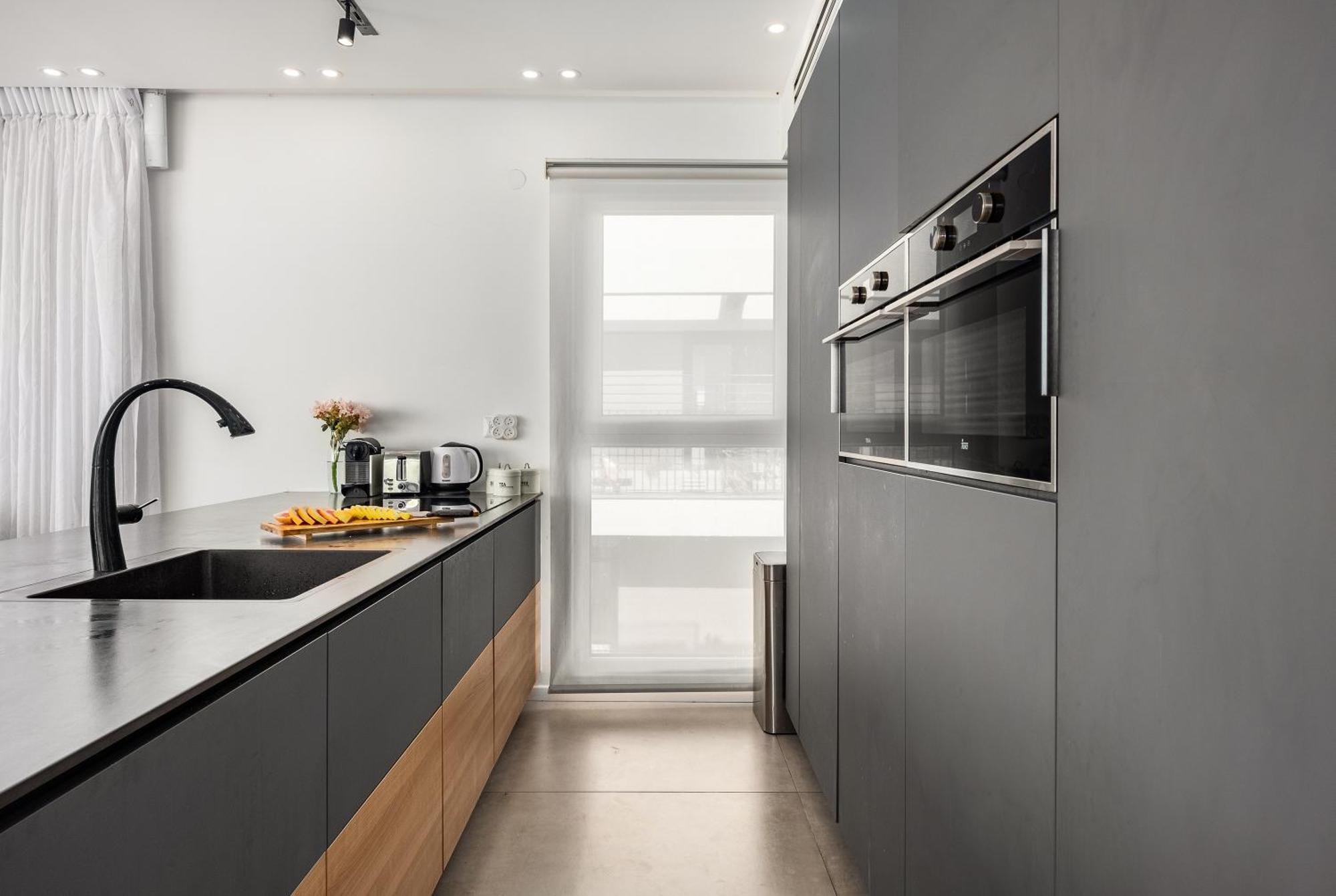 Penthouse 3Br + Roof Top + Parking - On The Beach Χάιφα Εξωτερικό φωτογραφία