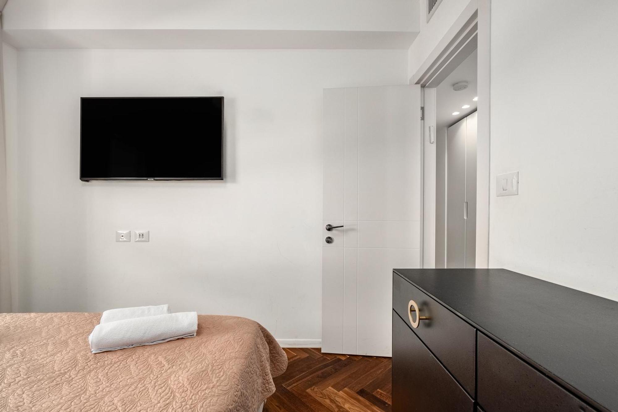 Penthouse 3Br + Roof Top + Parking - On The Beach Χάιφα Εξωτερικό φωτογραφία